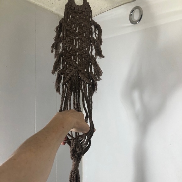 Brown Woven Macrame Plant Hanger. NEW. - Picture 1 of 3